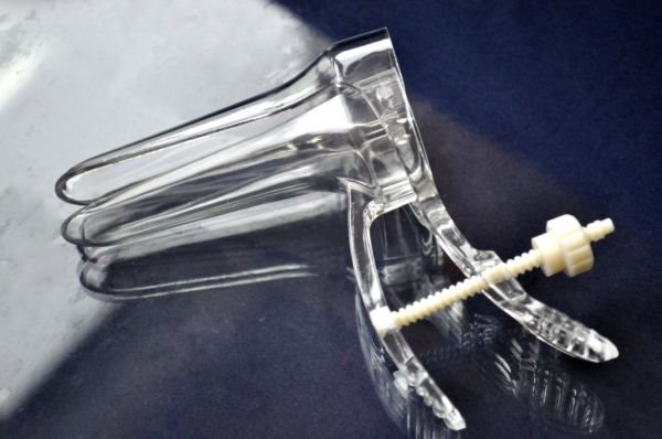 Зеркало гинекологическое по Куско с центральным винтовым фиксатором, стерильное, прозрачное (S), уп. 1/100 шт., Китай